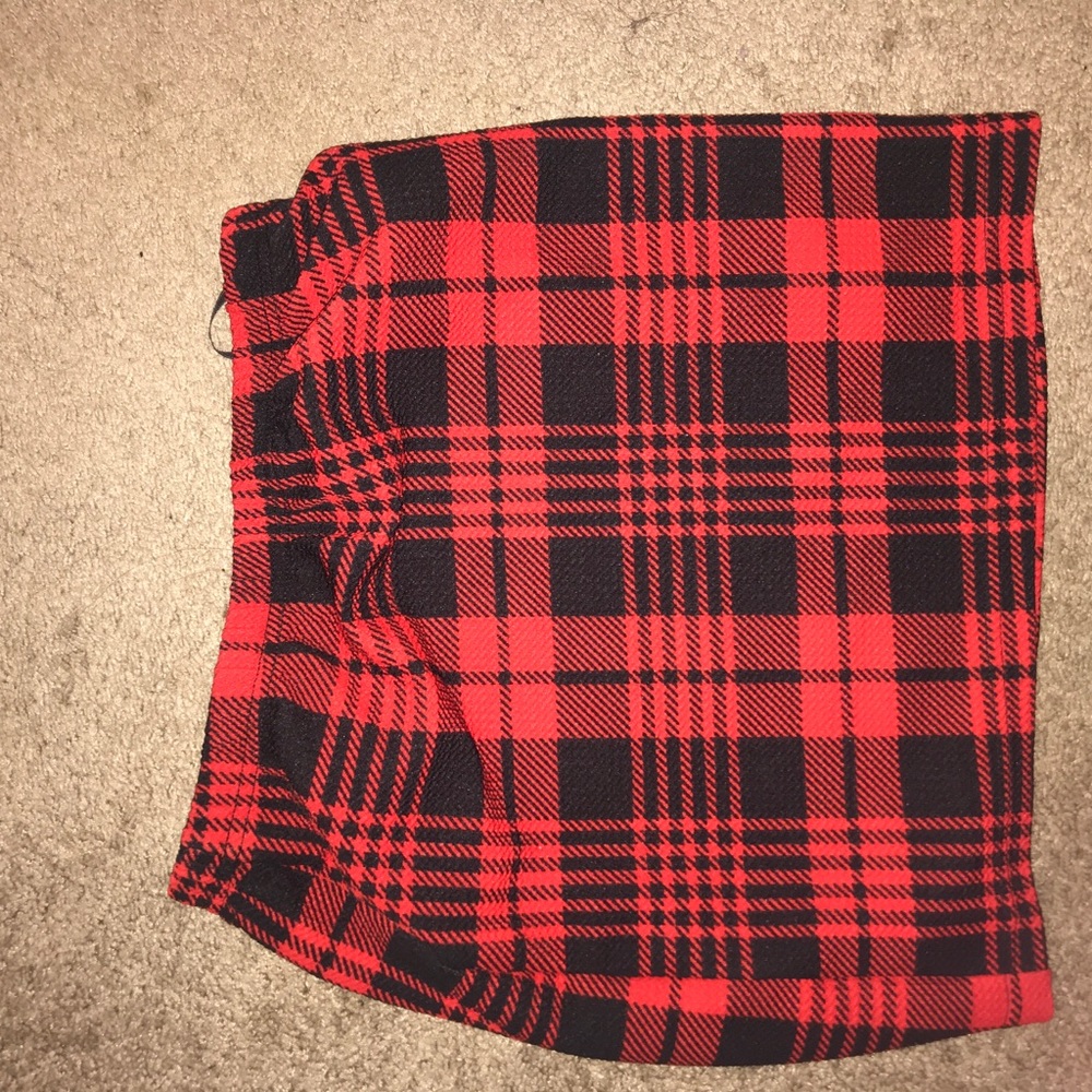 red checkered mini skirt